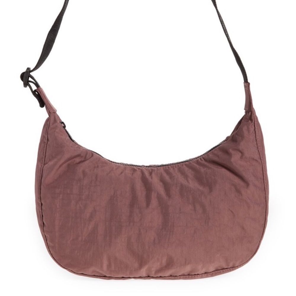 BAGGU Medium Crescent Bag in Peppercorn